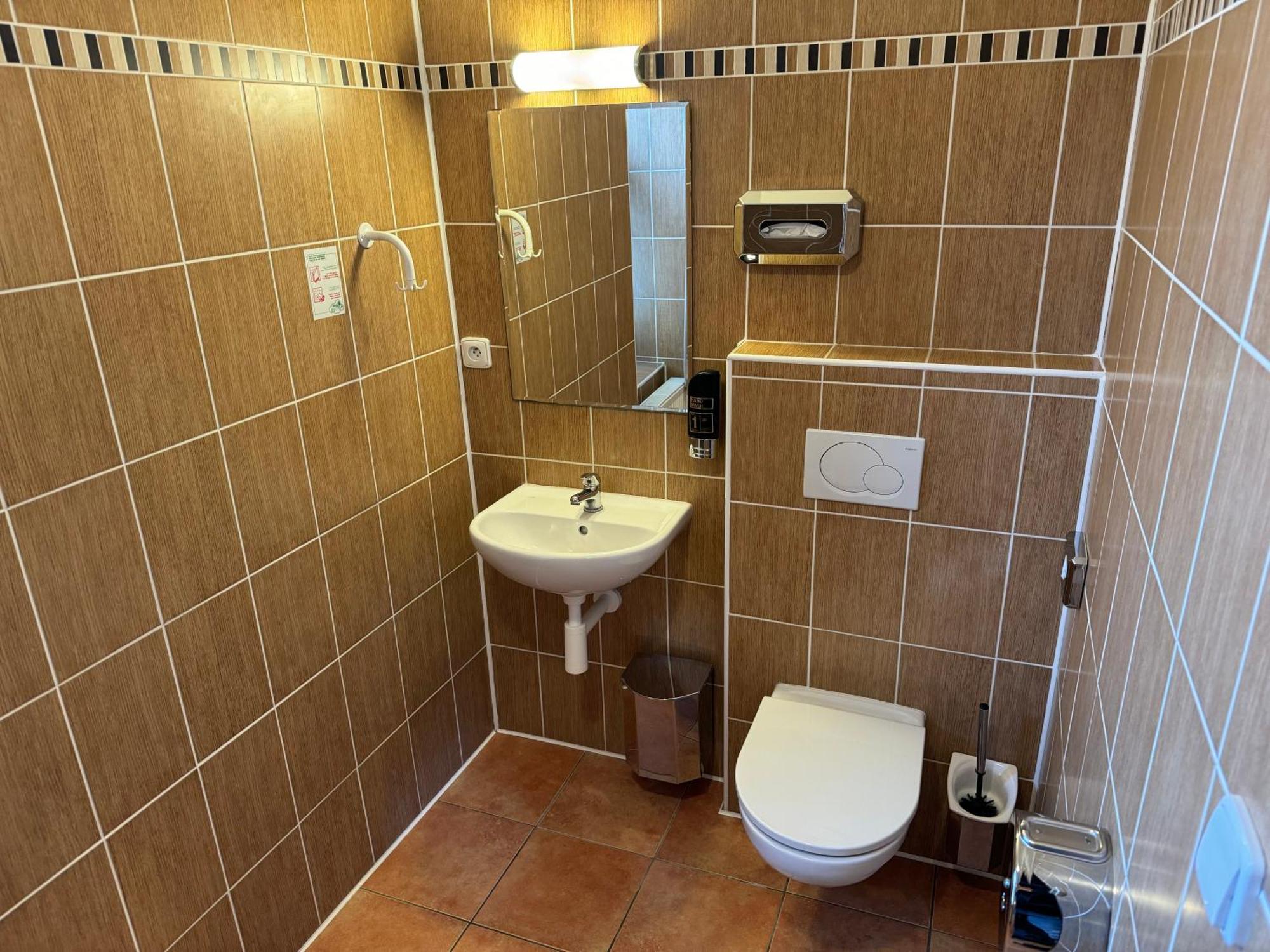 Pension U Svateho Jana Hradec Králové Exterior foto